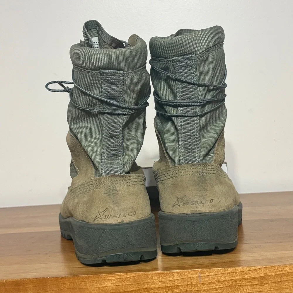 Wellco Air Force HW Sage Green Suede Combat Boots Men 12.5W ASTM F2413-05 Vibram